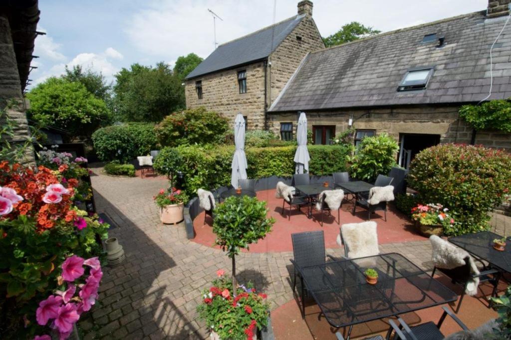 The Plough Inn Hathersage Dış mekan fotoğraf