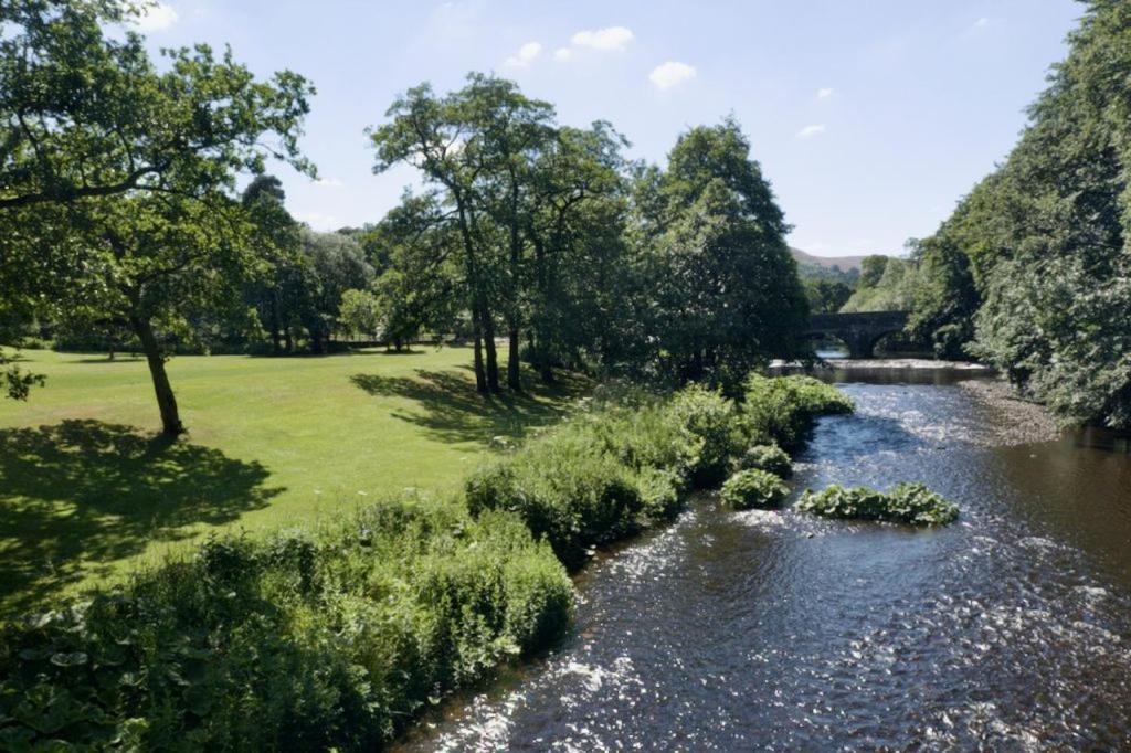 The Plough Inn Hathersage Dış mekan fotoğraf